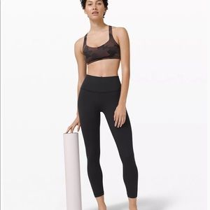 Black Lululemon Wunder Under 7/8 Leggings